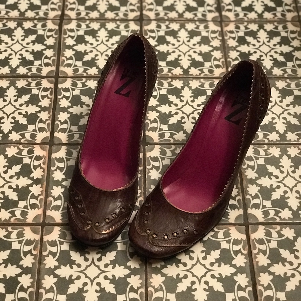 Type Z heels size 9 (40) European Vintage look